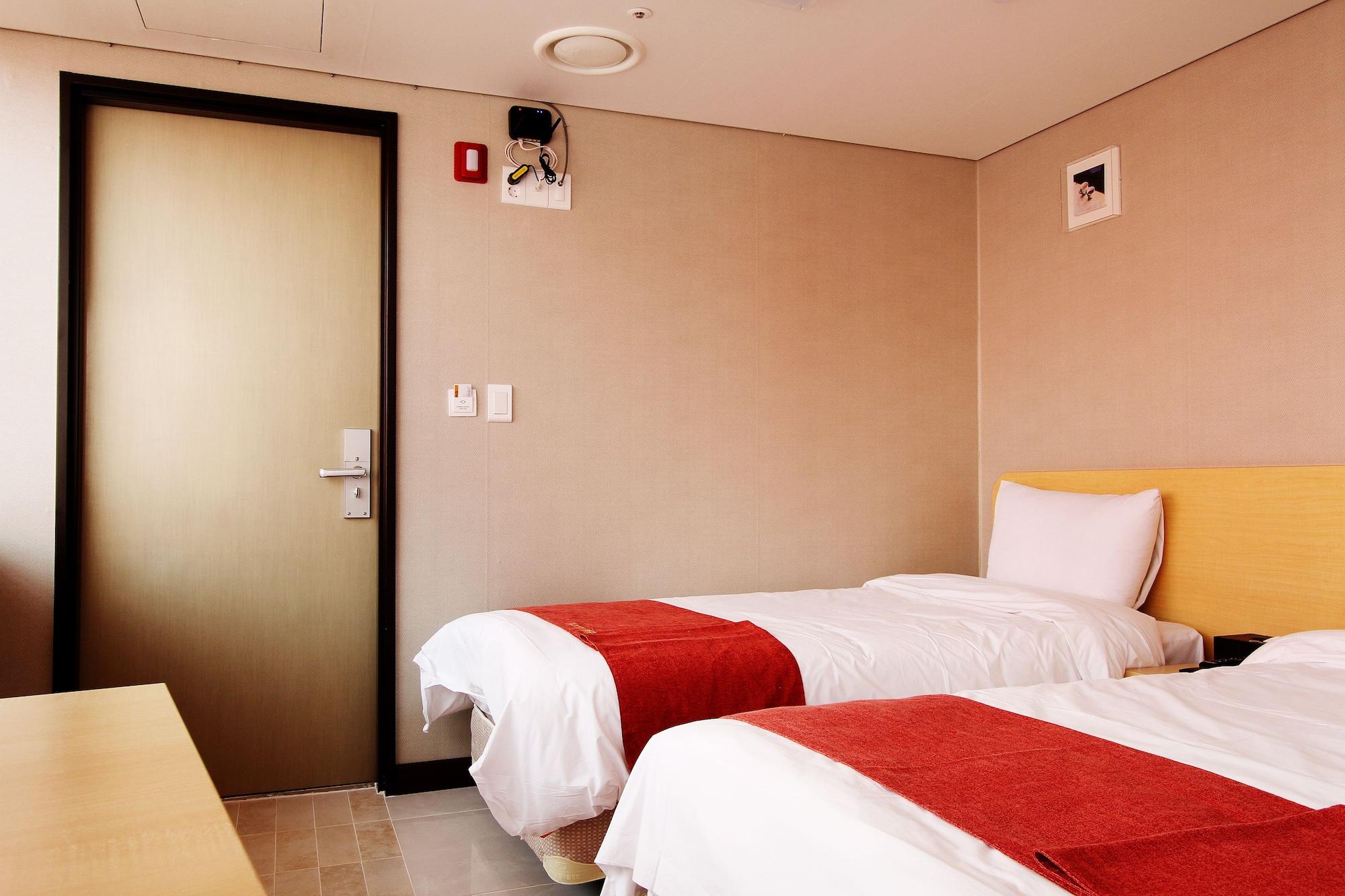 Hotel Cozy Myeongdong Сеул Экстерьер фото