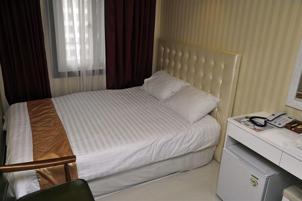 Hotel Cozy Myeongdong Сеул Экстерьер фото