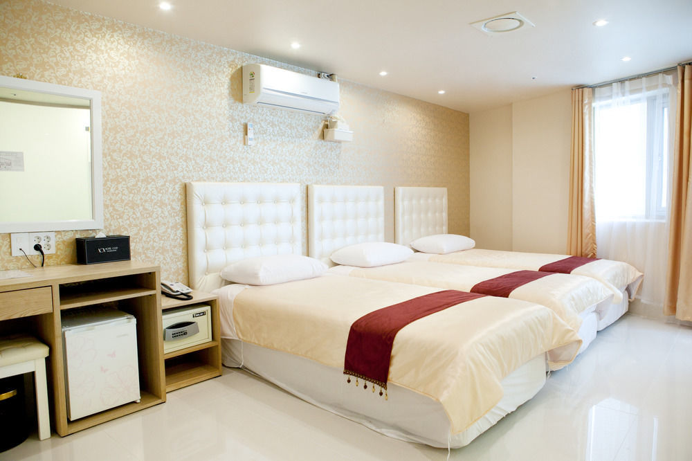 Hotel Cozy Myeongdong Сеул Экстерьер фото